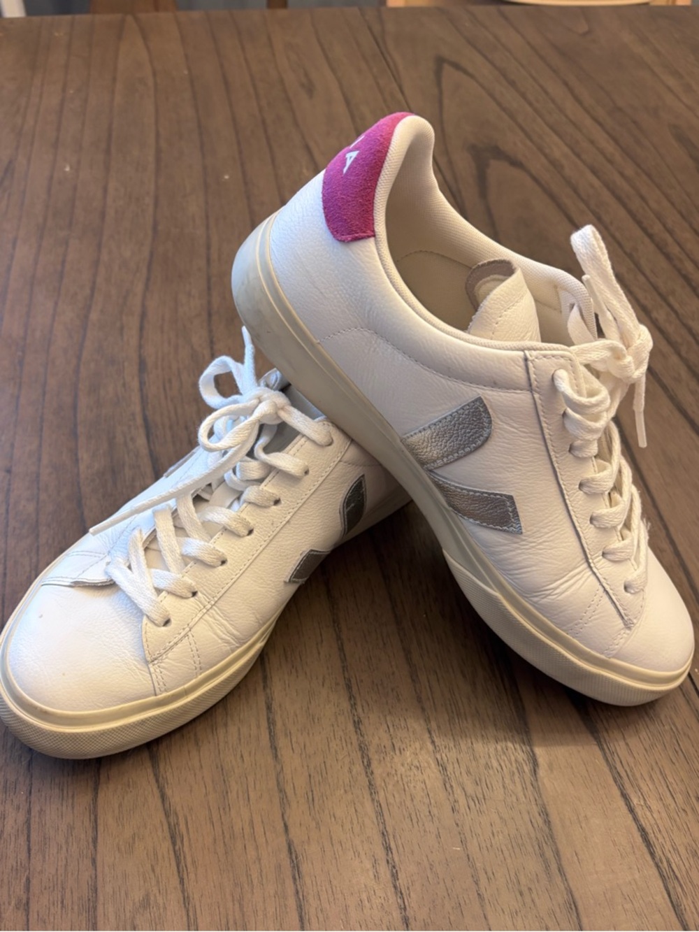 Women’s Veja Campo Sneakers in White/Silver/Ultraviolet 9.5 US